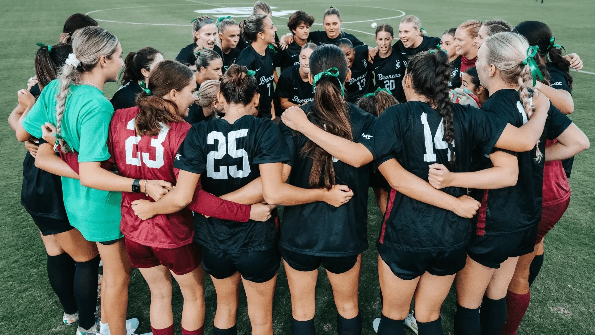 Santa Clara Women's Soccer team huddle